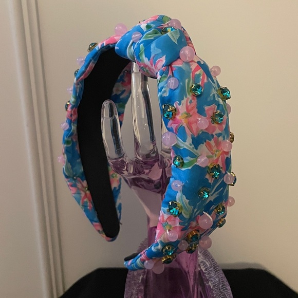 Floral Beaded Headband - Picture 2 of 7